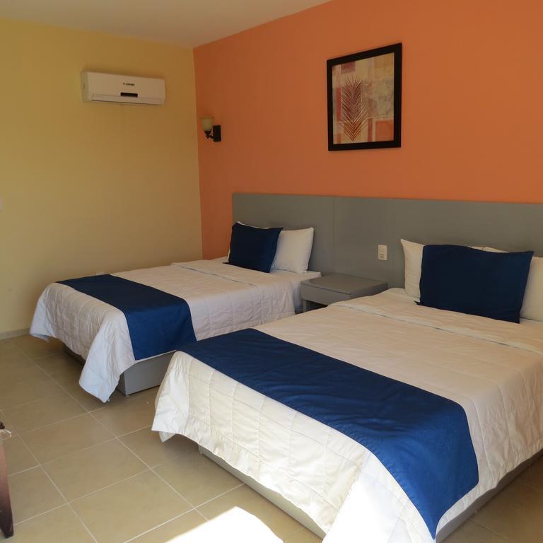 Lua Hotel Champoton Exterior photo